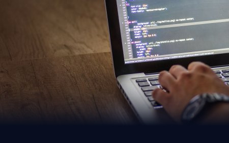 What Are Webhooks? How Apps Talk to Each Other Instantly